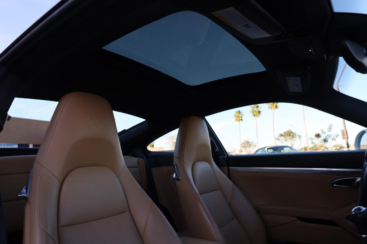 Porsche 911 Carrera Coupe 2017