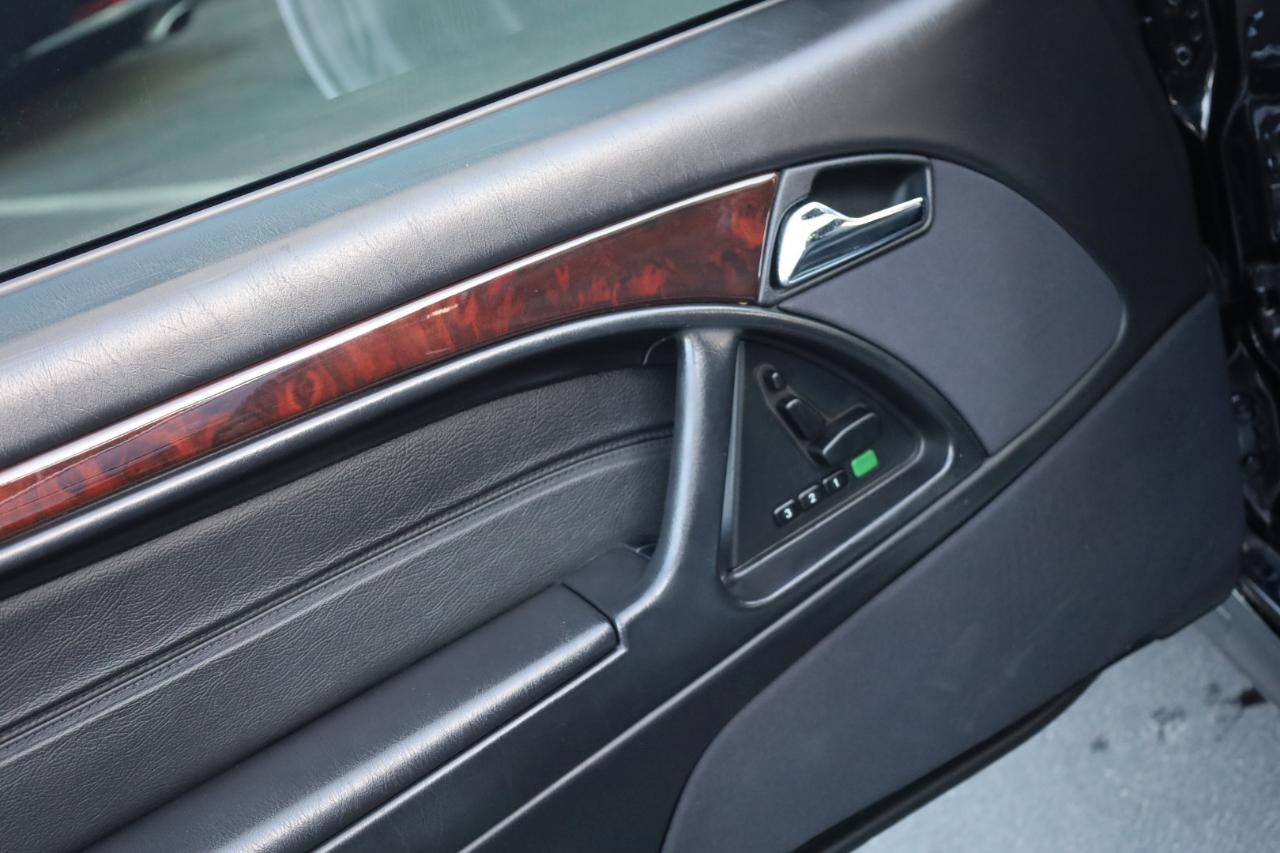 Mercedes-Benz SL-Class SL500 2002