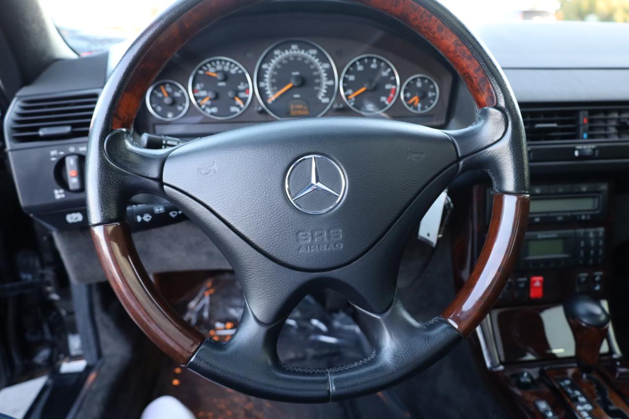 Mercedes-Benz SL-Class SL500 2002