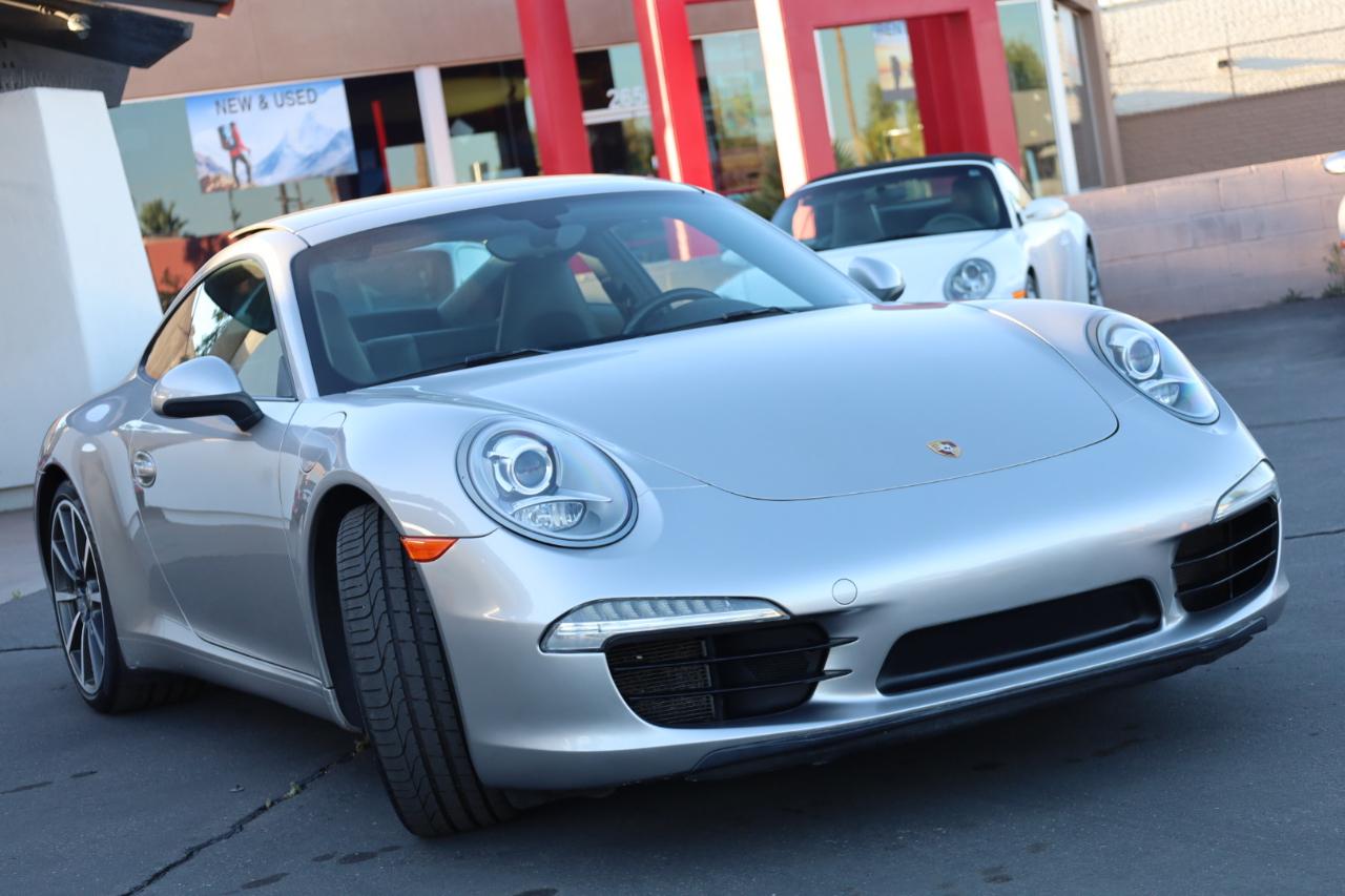 Porsche 911 Carrera S Coupe 2012