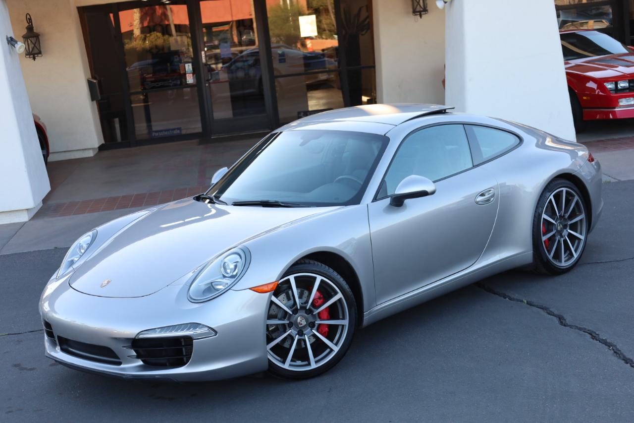 Porsche 911 Carrera S Coupe 2012
