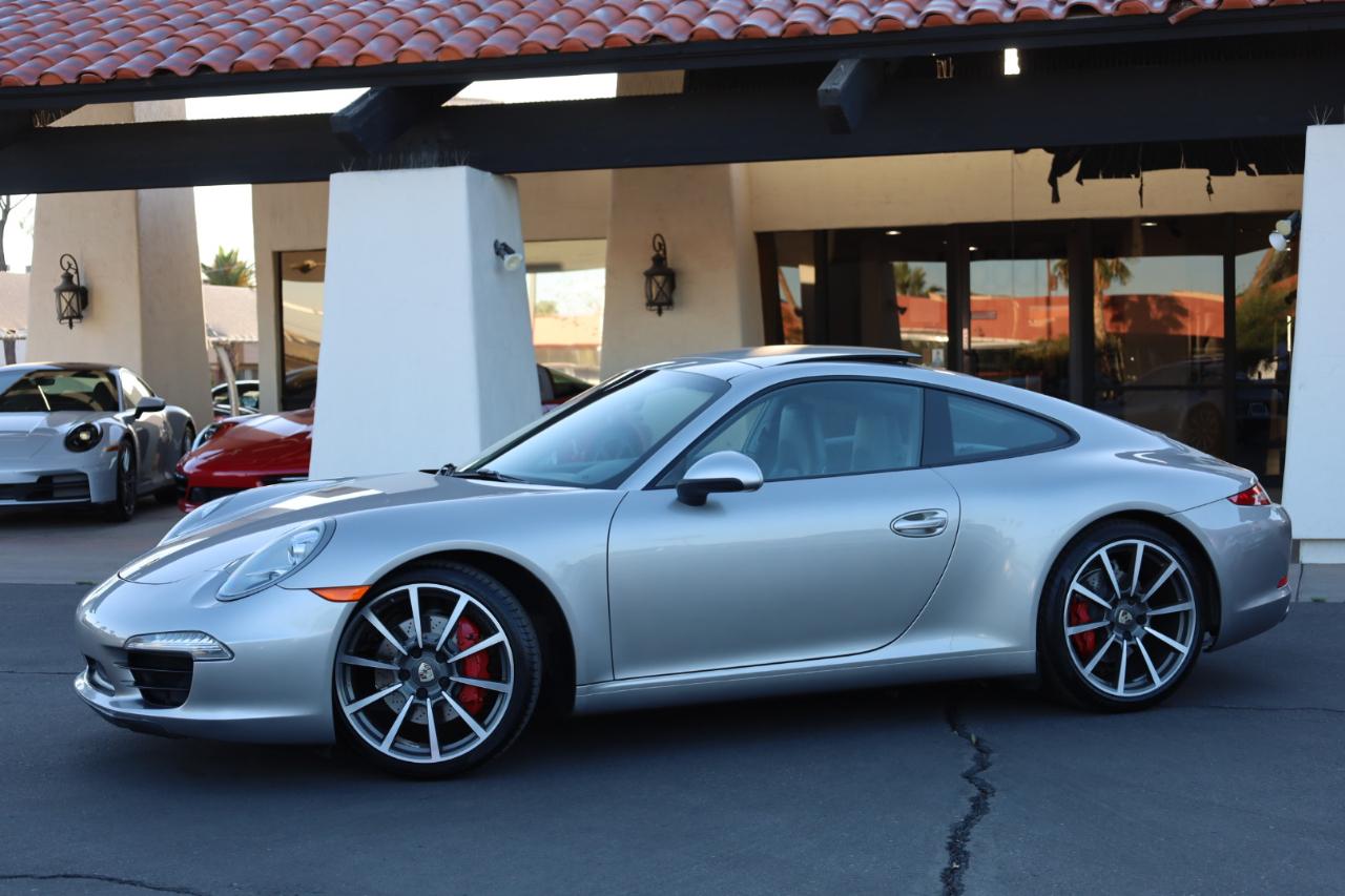Porsche 911 Carrera S Coupe 2012
