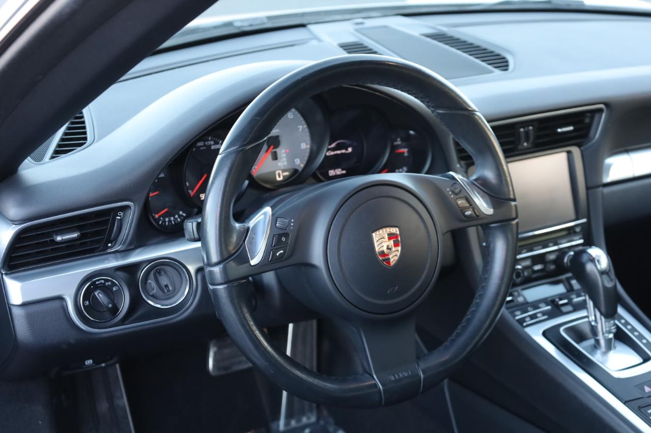 Porsche 911 Carrera S Coupe 2012
