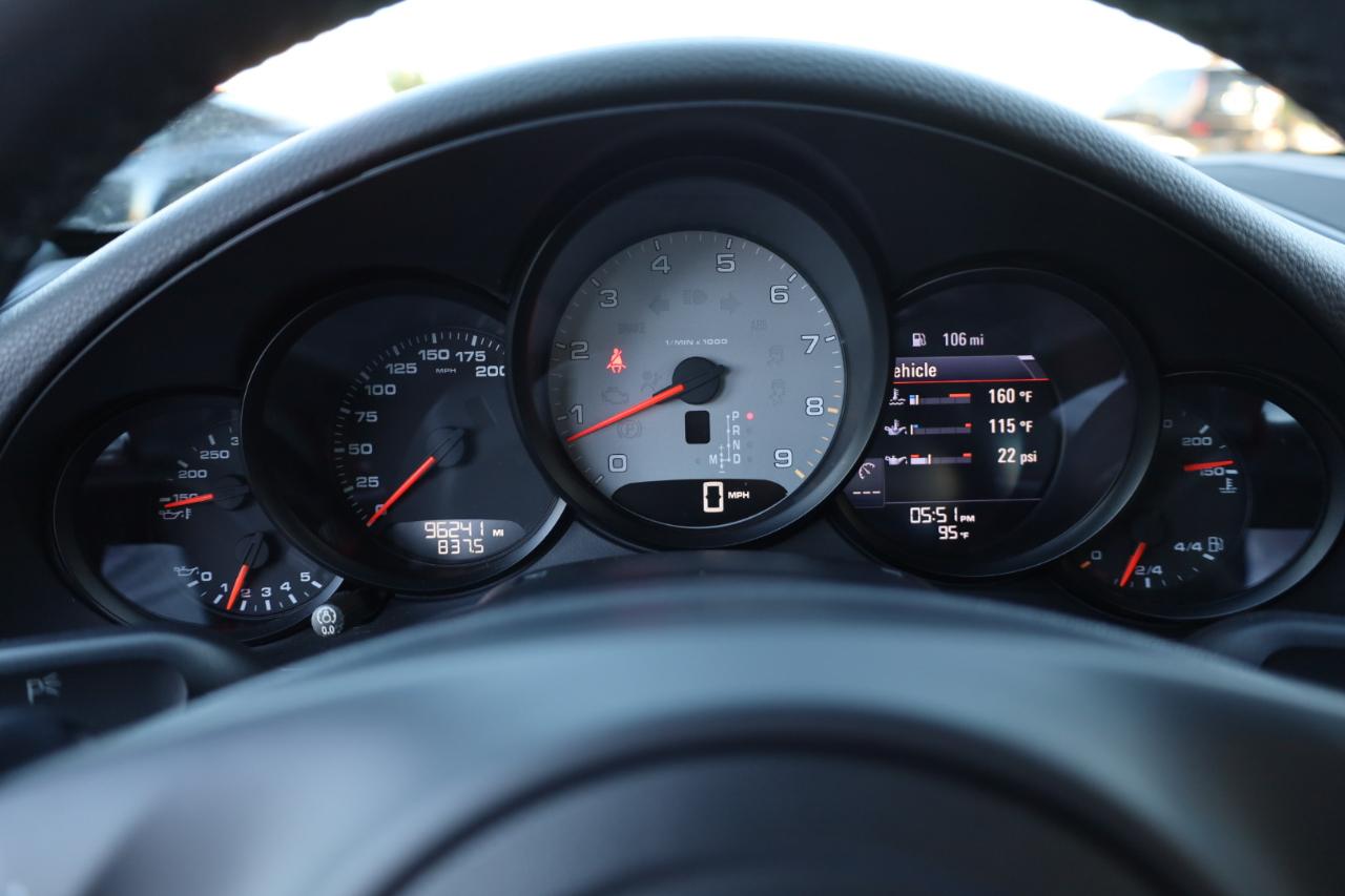 Porsche 911 Carrera S Coupe 2012