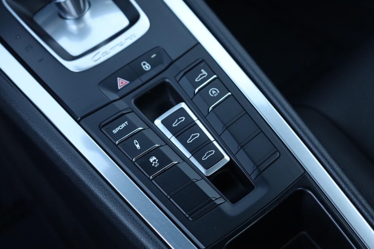 Porsche 911 Carrera S Coupe 2012