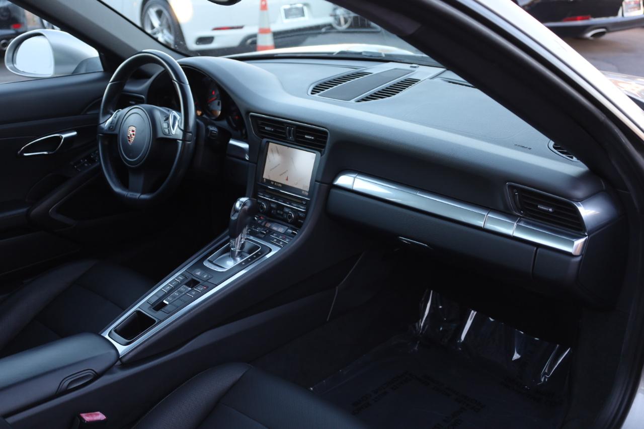 Porsche 911 Carrera S Coupe 2012