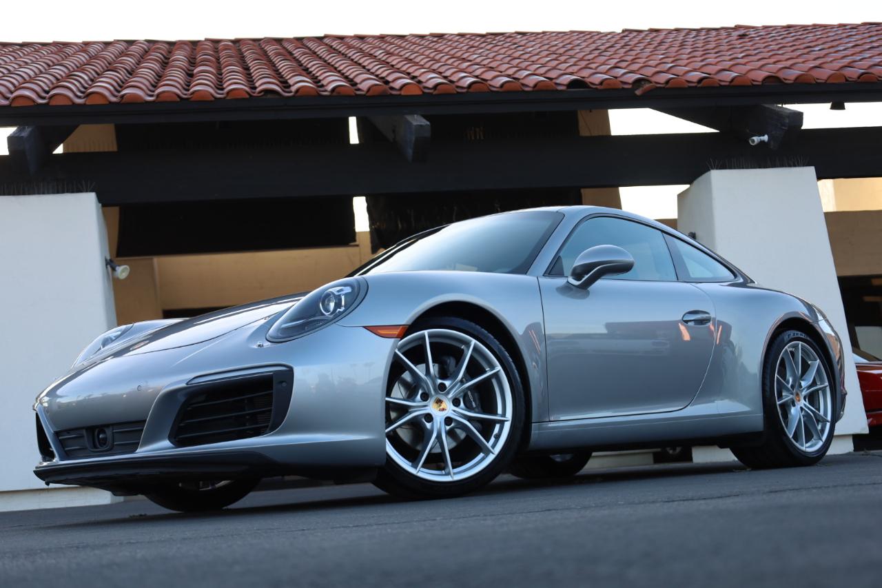 Porsche 911 Carrera Coupe 2017