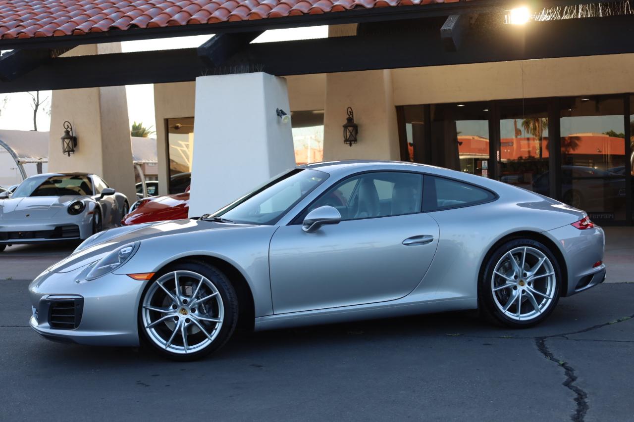 Porsche 911 Carrera Coupe 2017