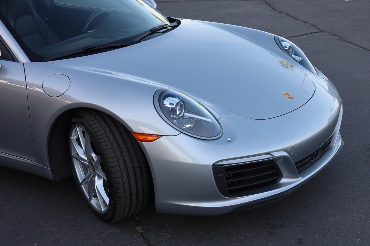 Porsche 911 Carrera Coupe 2017