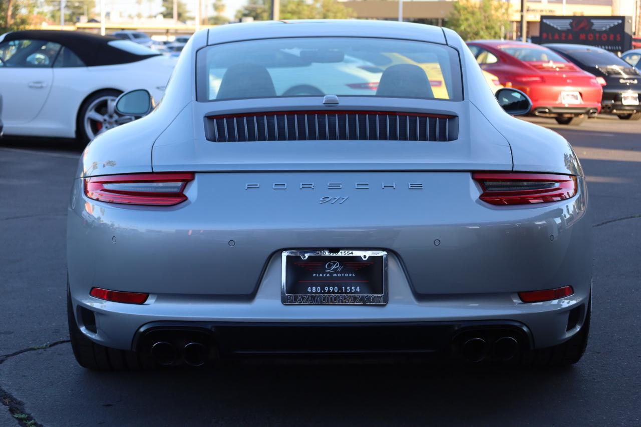 Porsche 911 Carrera Coupe 2017