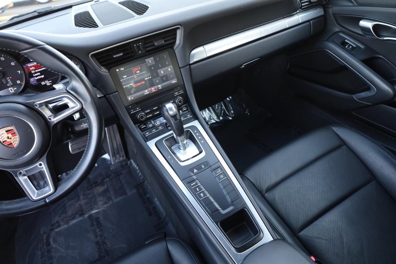 Porsche 911 Carrera Coupe 2017