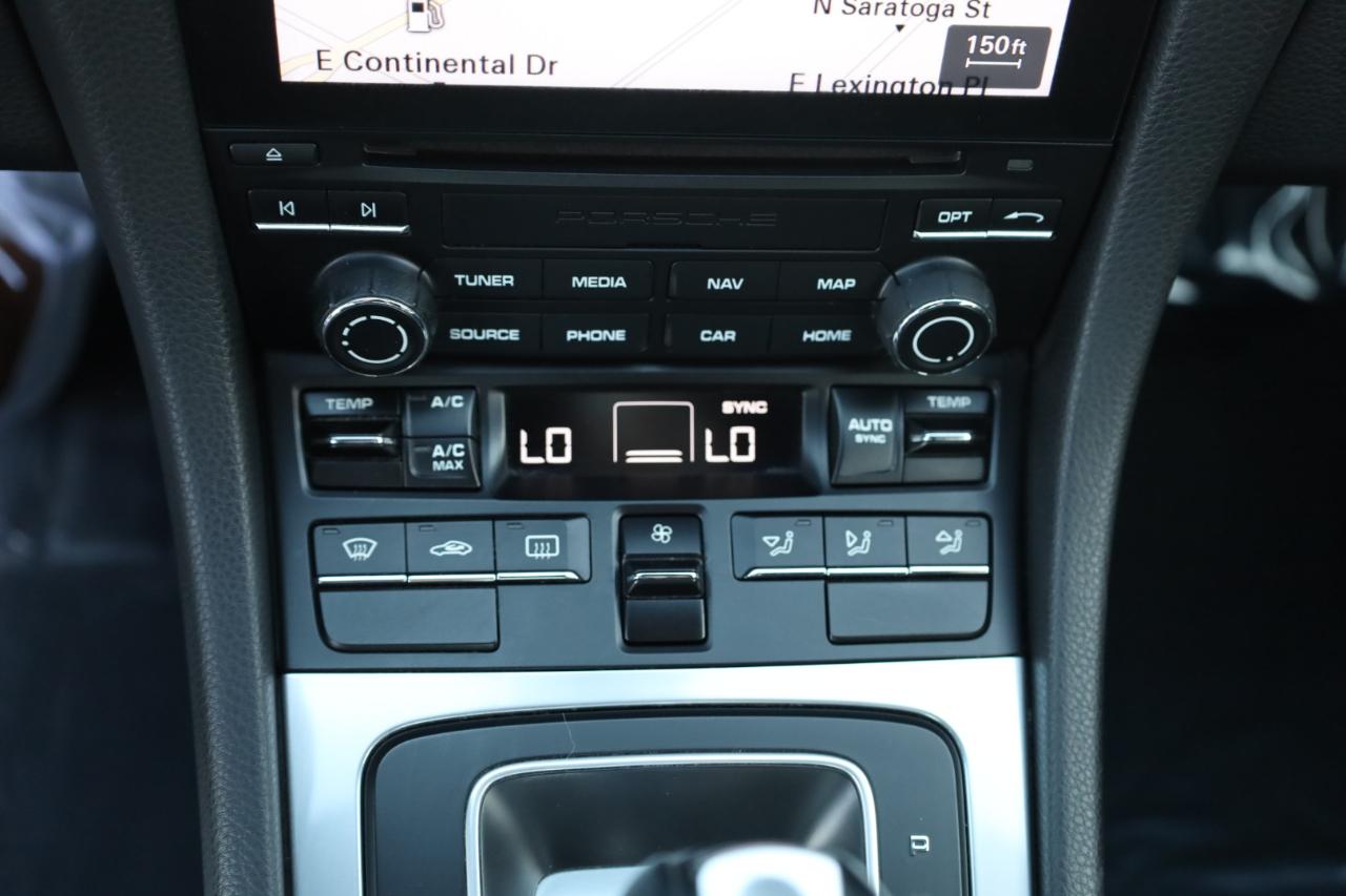 Porsche 911 Carrera Coupe 2017