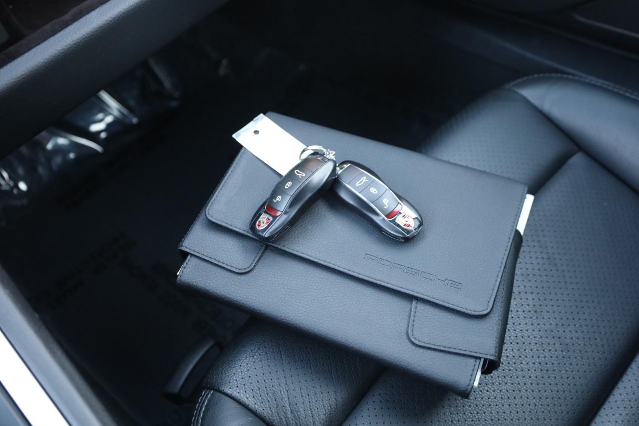 Porsche 911 Carrera Coupe 2017