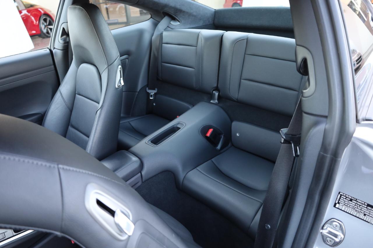 Porsche 911 Carrera Coupe 2017