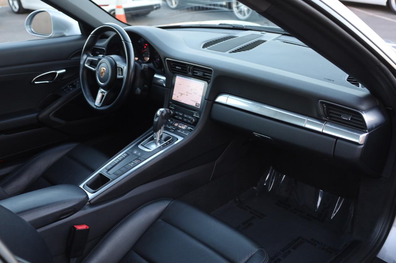 Porsche 911 Carrera Coupe 2017