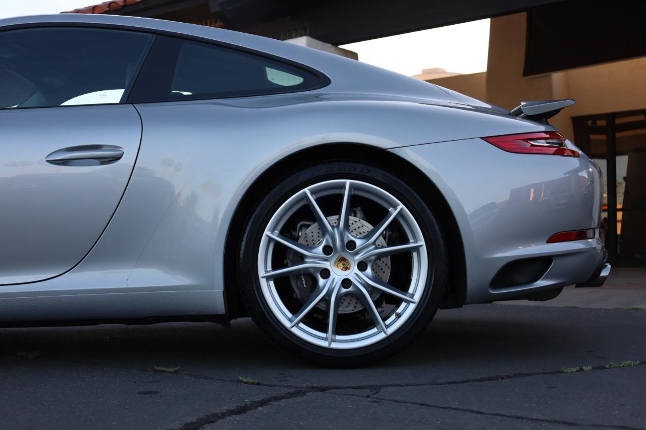 Porsche 911 Carrera Coupe 2017