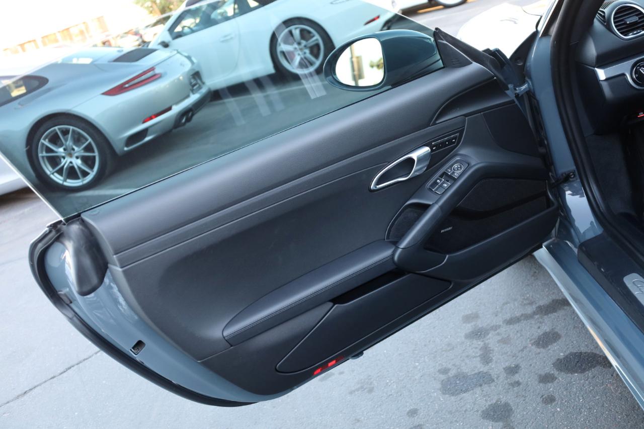 Porsche 718 Cayman S 2017