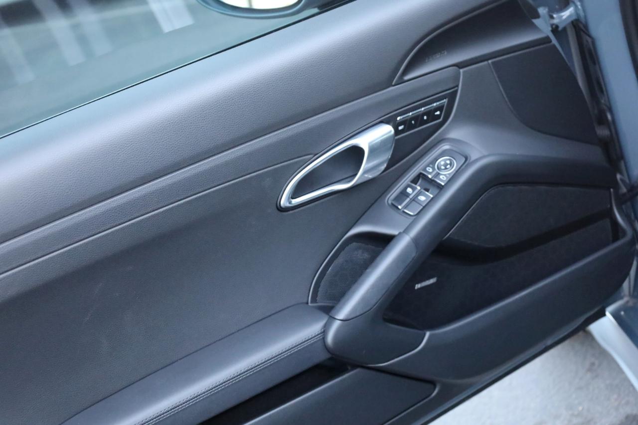 Porsche 718 Cayman S 2017