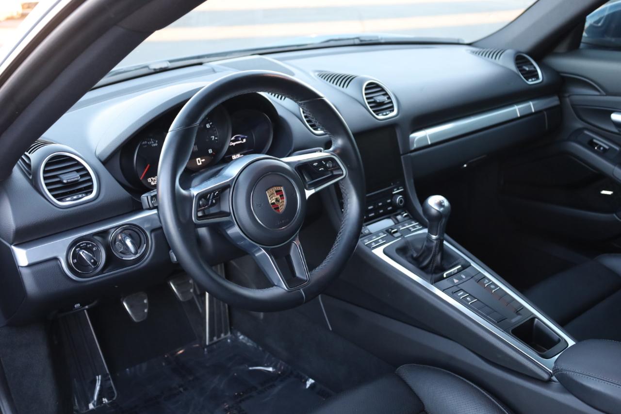 Porsche 718 Cayman S 2017