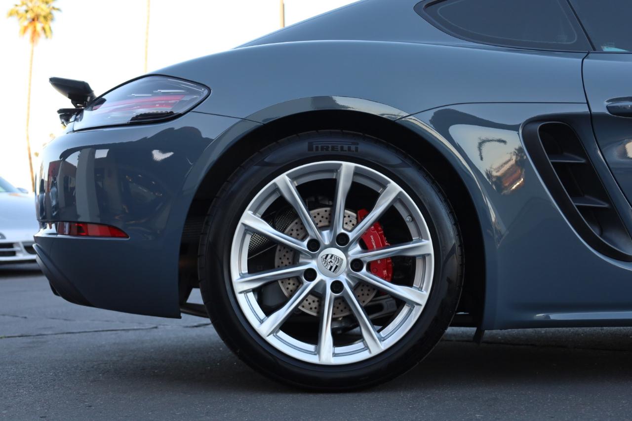 Porsche 718 Cayman S 2017