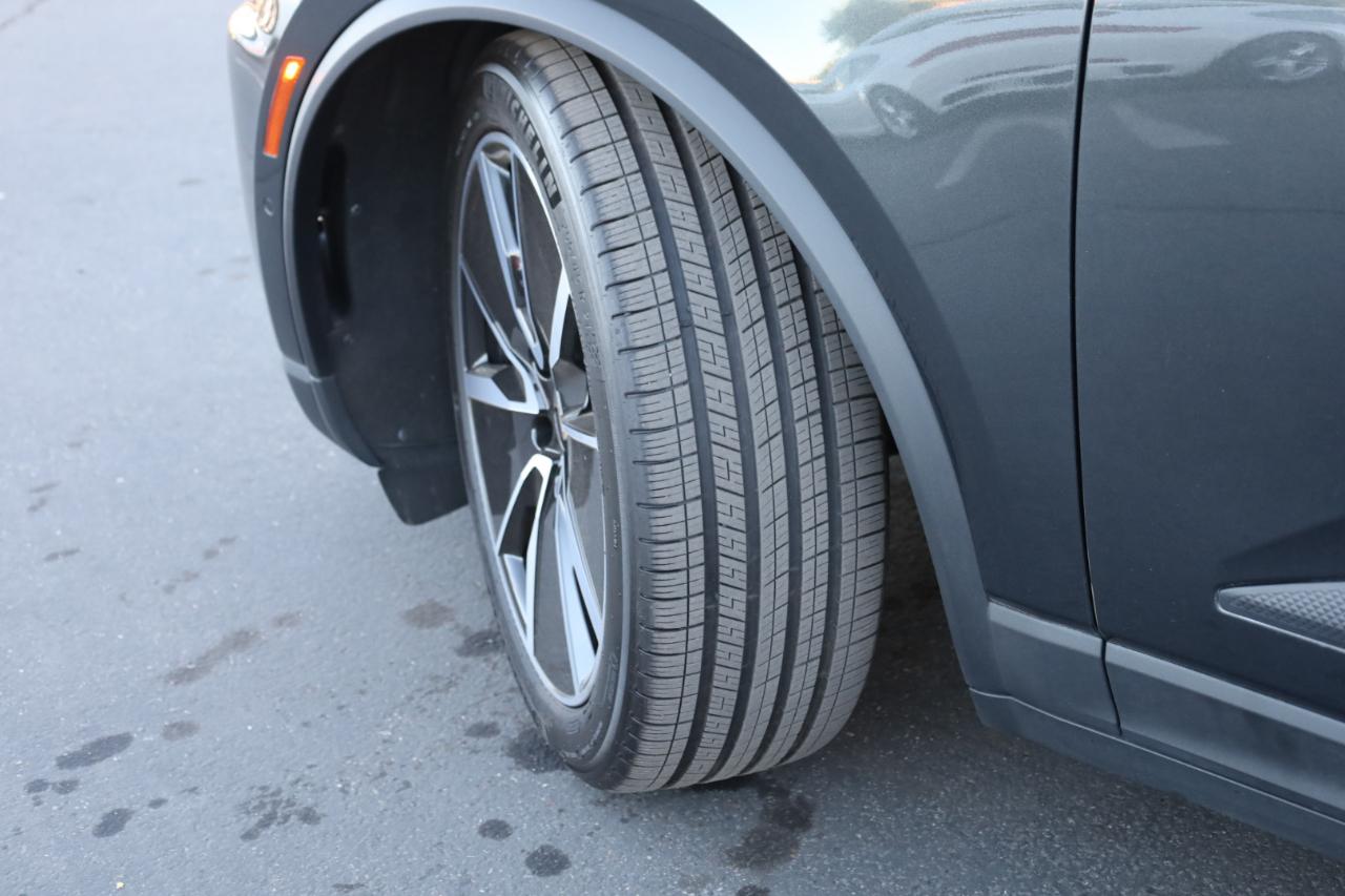 Porsche Macan 4 Electric AWD 2025