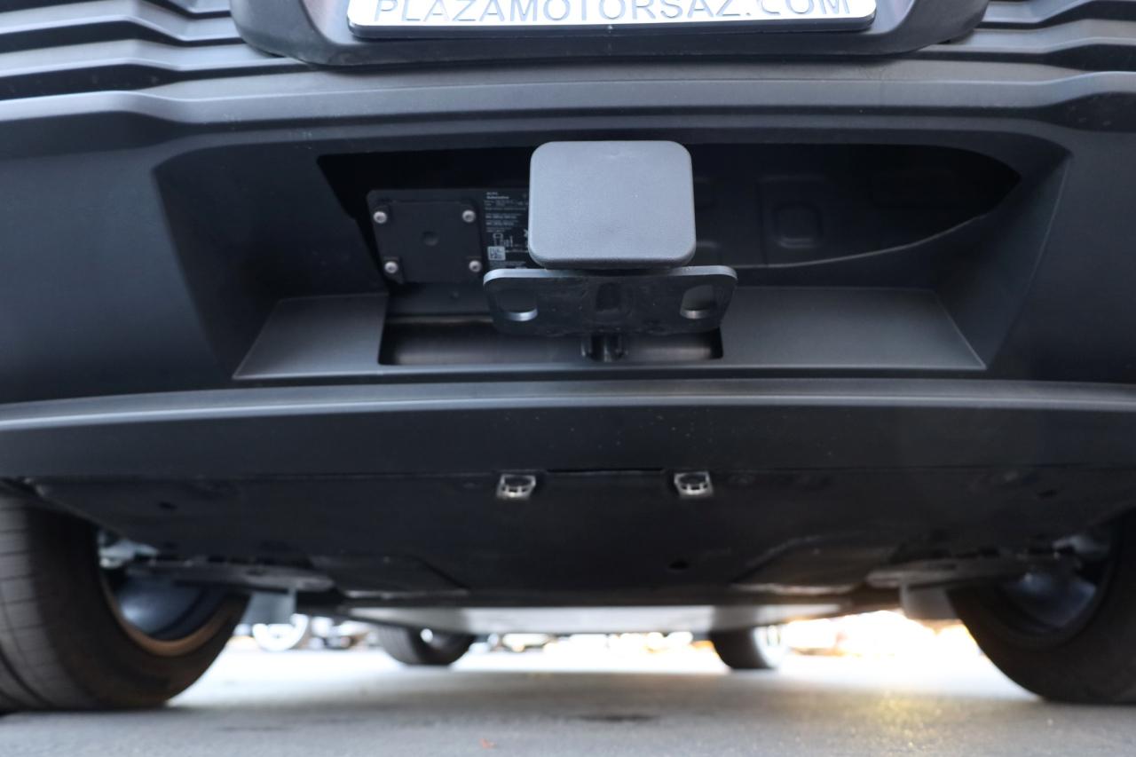 Porsche Macan 4 Electric AWD 2025