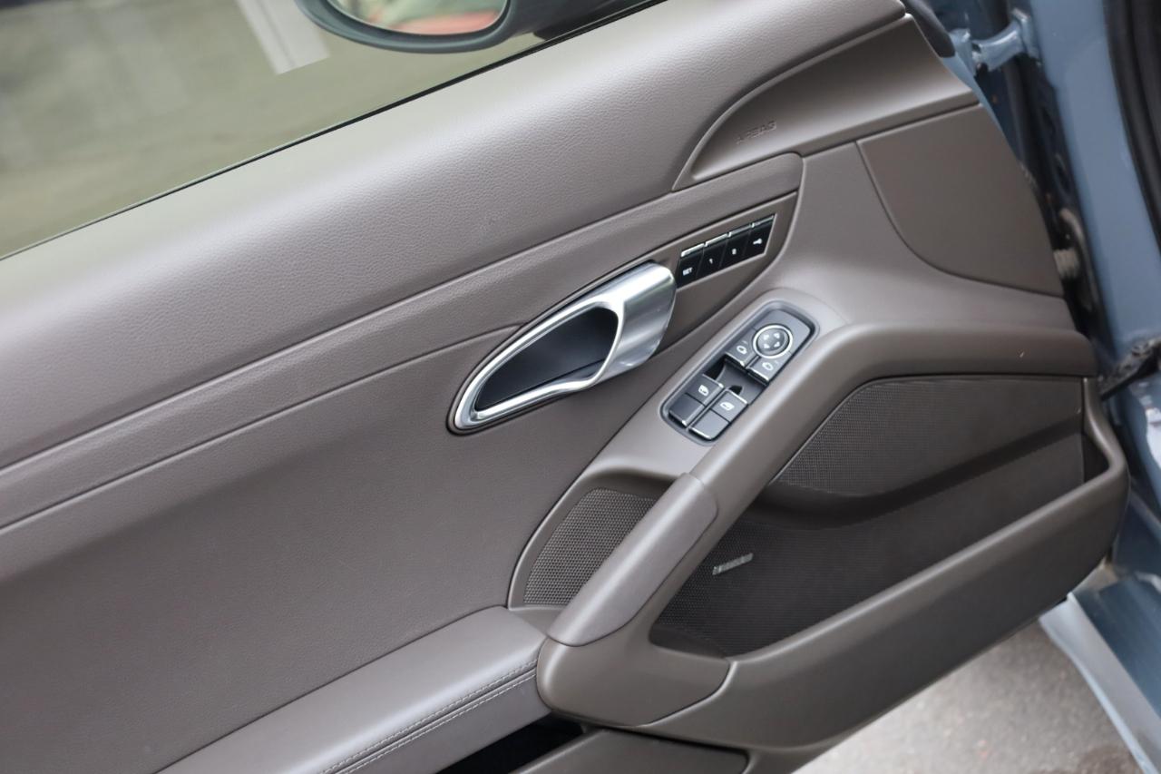 Porsche 718 Cayman S 2017