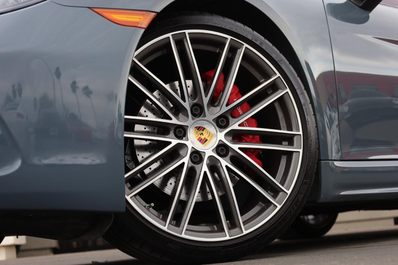 Porsche 718 Cayman S 2017