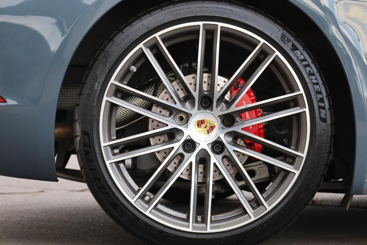 Porsche 718 Cayman S 2017