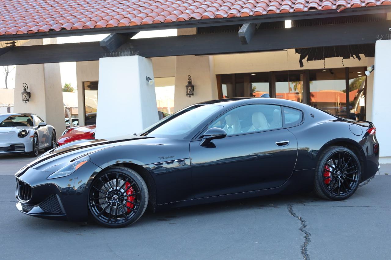 Maserati GranTurismo Modena 2024