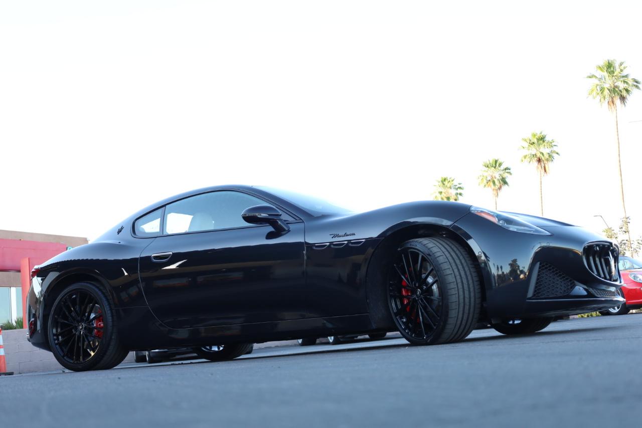 Maserati GranTurismo Modena 2024