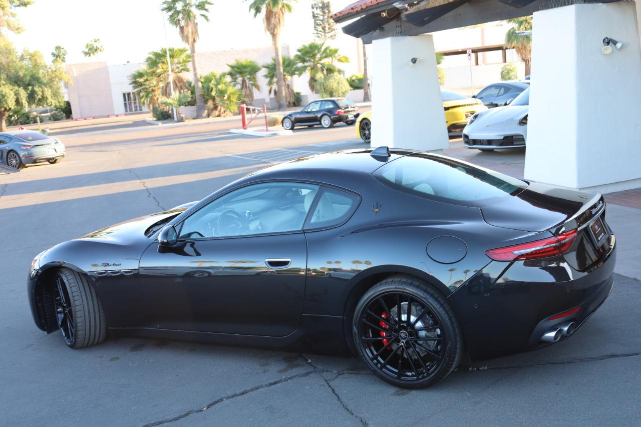 Maserati GranTurismo Modena 2024