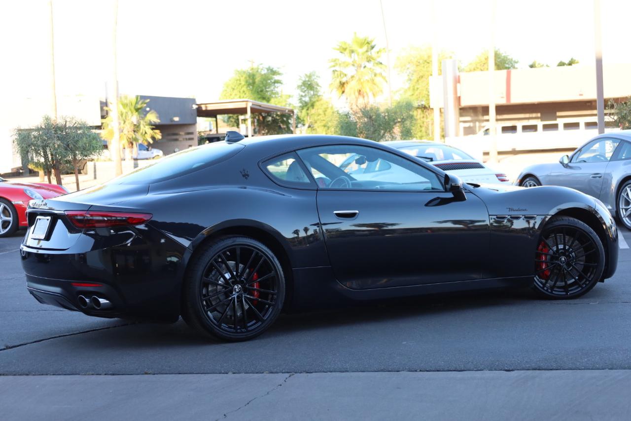 Maserati GranTurismo Modena 2024