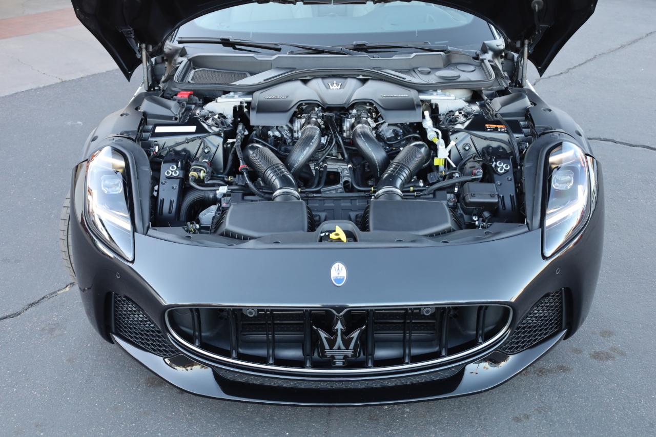 Maserati GranTurismo Modena 2024