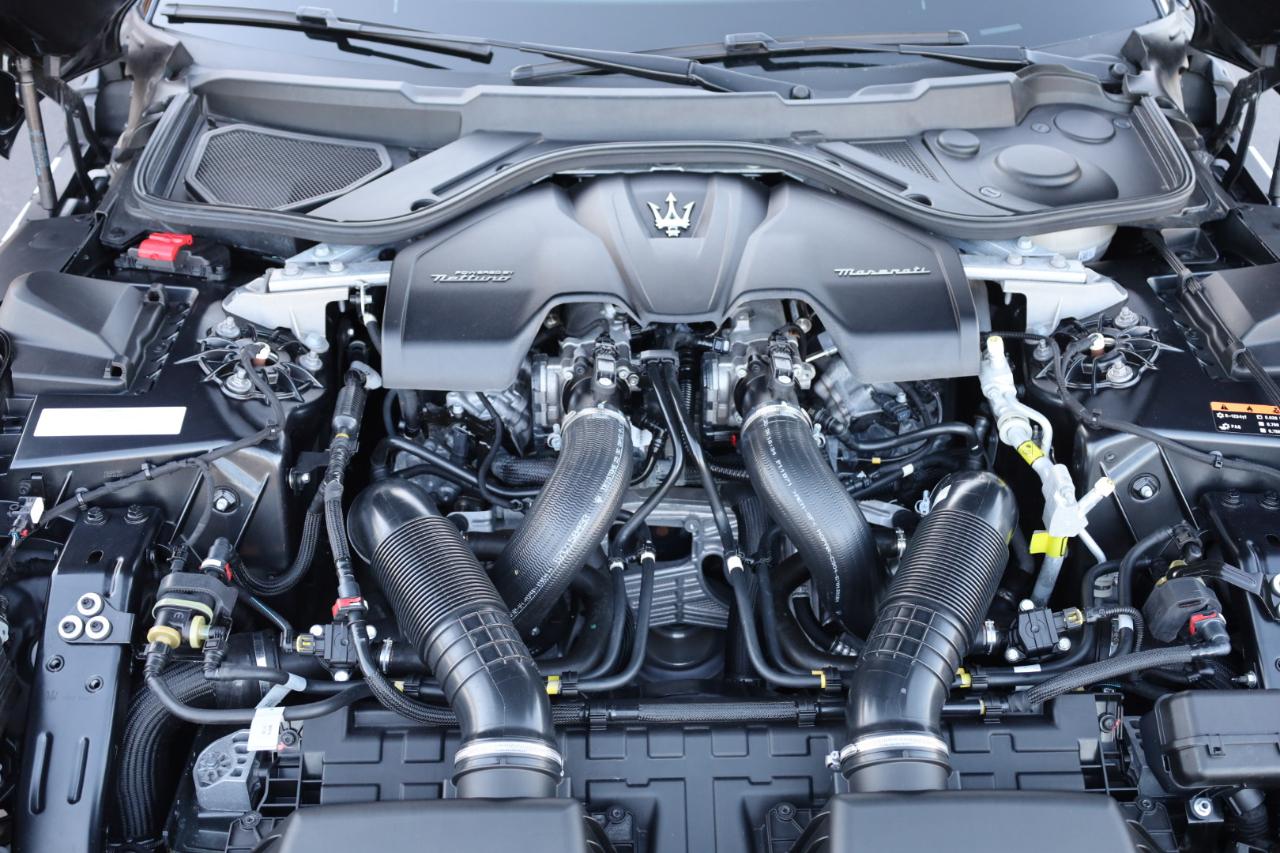 Maserati GranTurismo Modena 2024