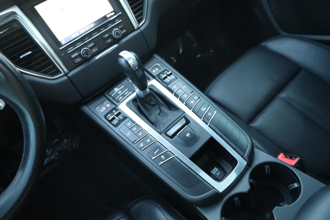 Porsche Macan S 2016