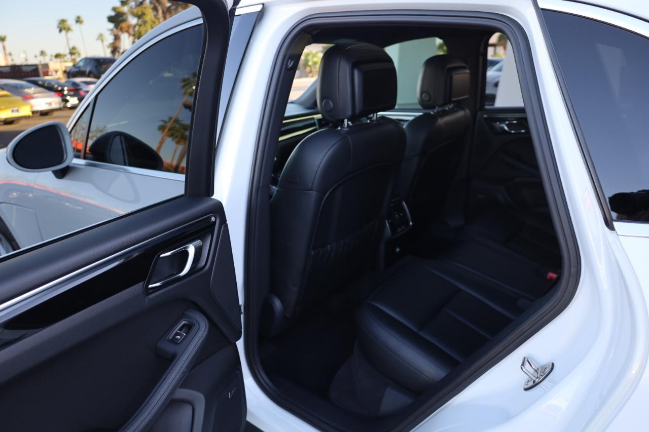 Porsche Macan S 2016