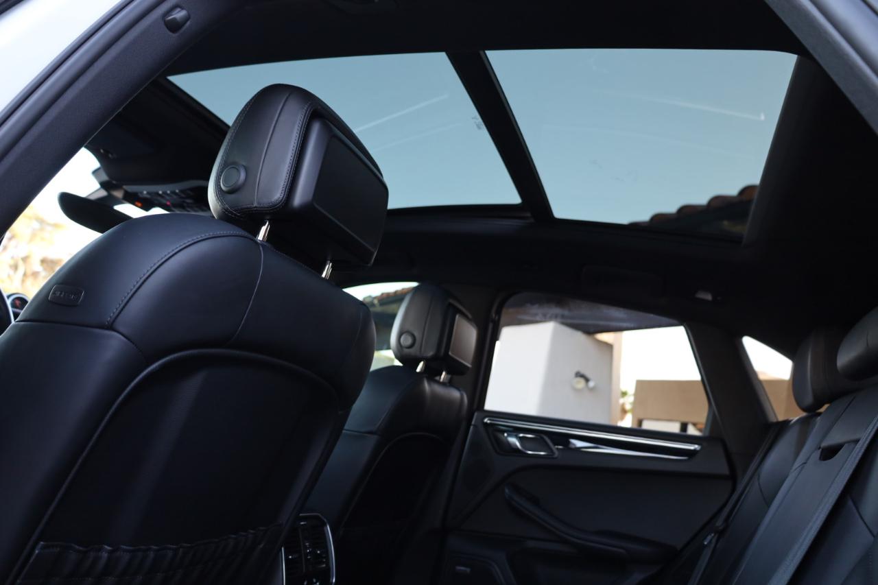 Porsche Macan S 2016