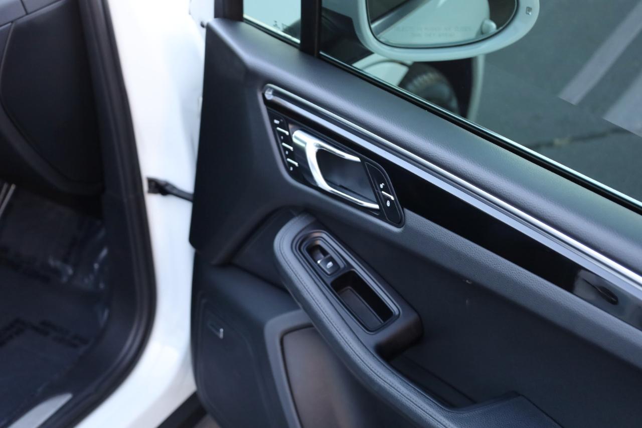 Porsche Macan S 2016