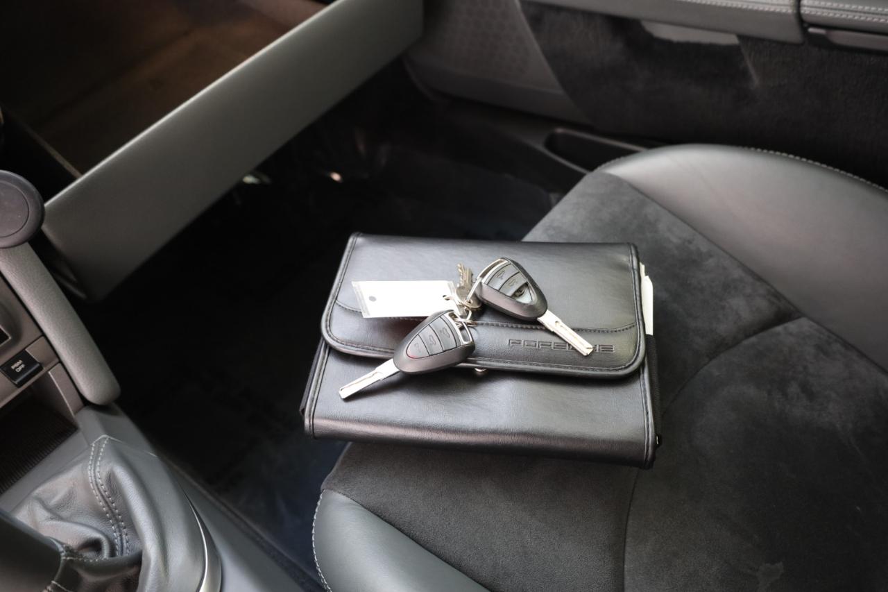 Porsche Cayman S 2008