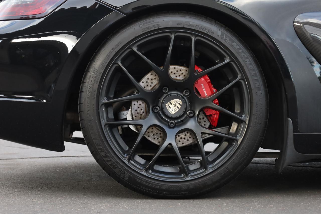 Porsche Cayman S 2008