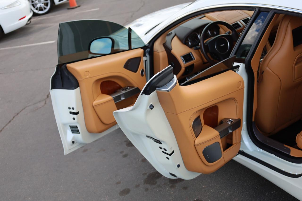 Aston Martin Rapide S 2014