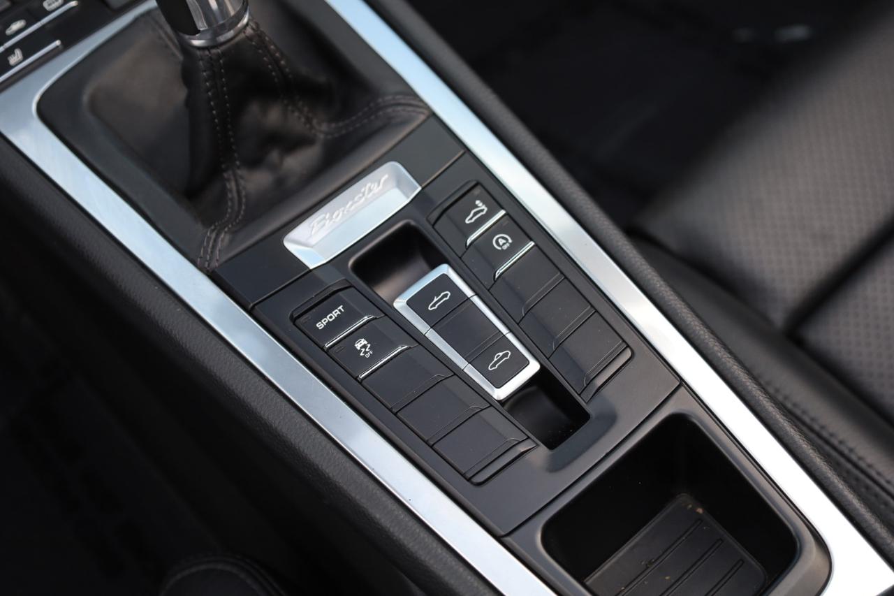 Porsche Boxster 2dr Roadster Manual 2014