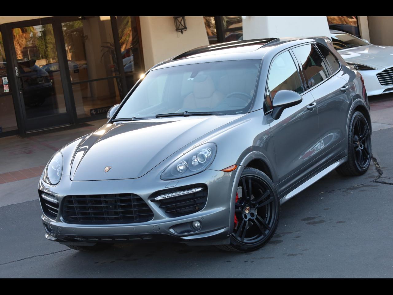 2014 Porsche Cayenne GTS