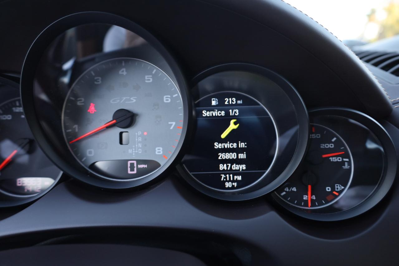 Porsche Cayenne GTS 2014