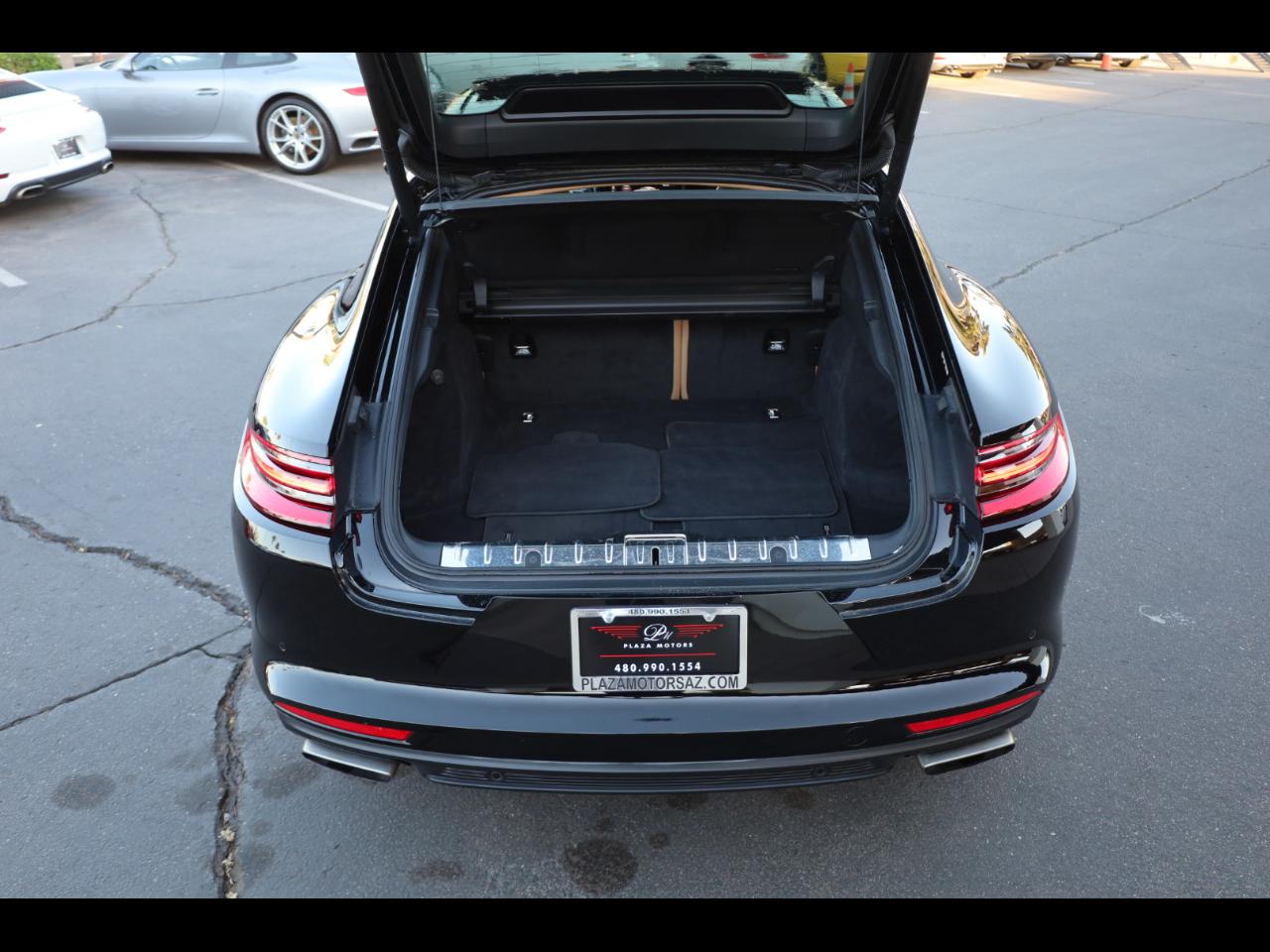 Porsche Panamera 4dr HB 2017