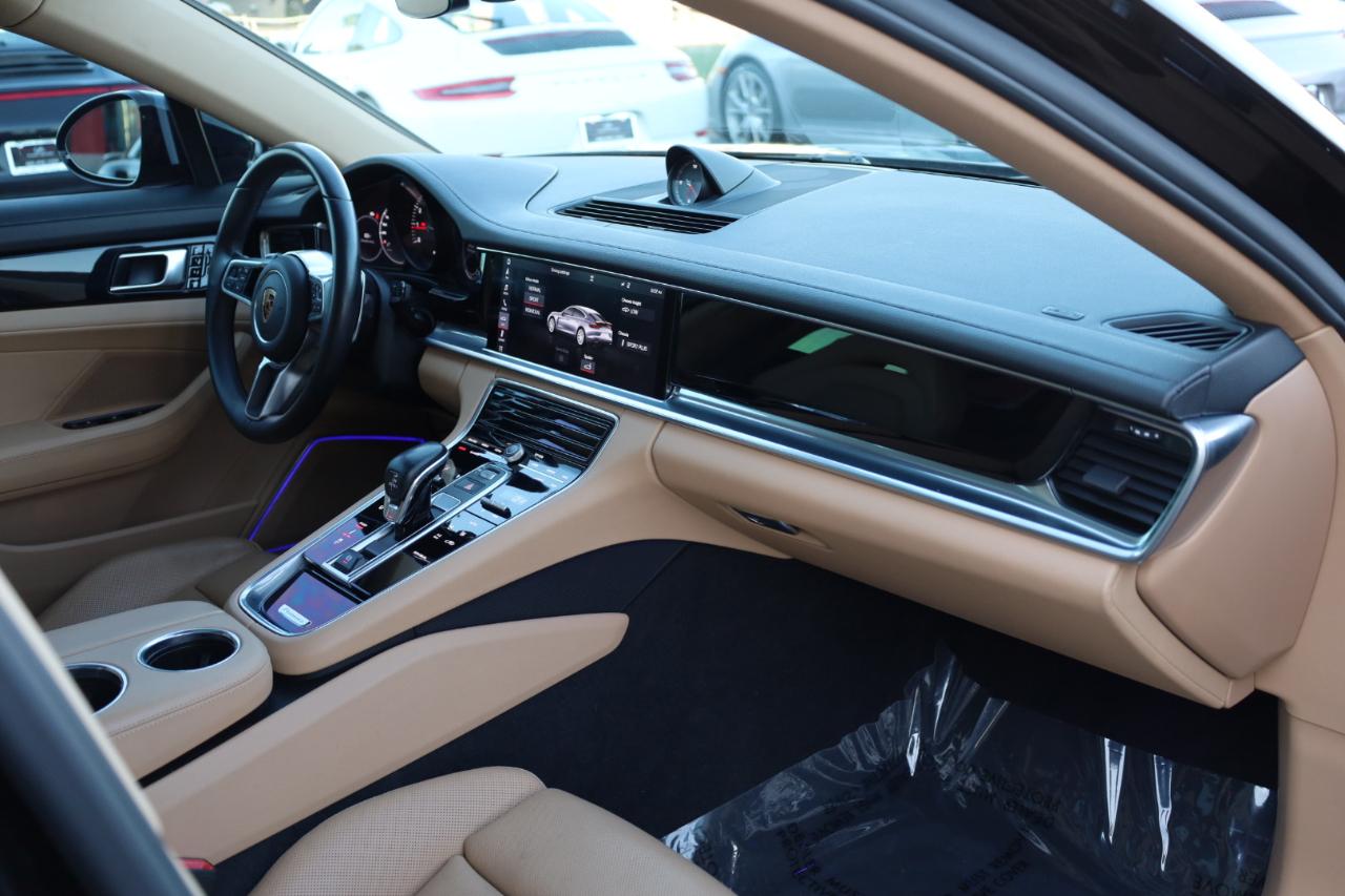 Porsche Panamera 4dr HB 2017