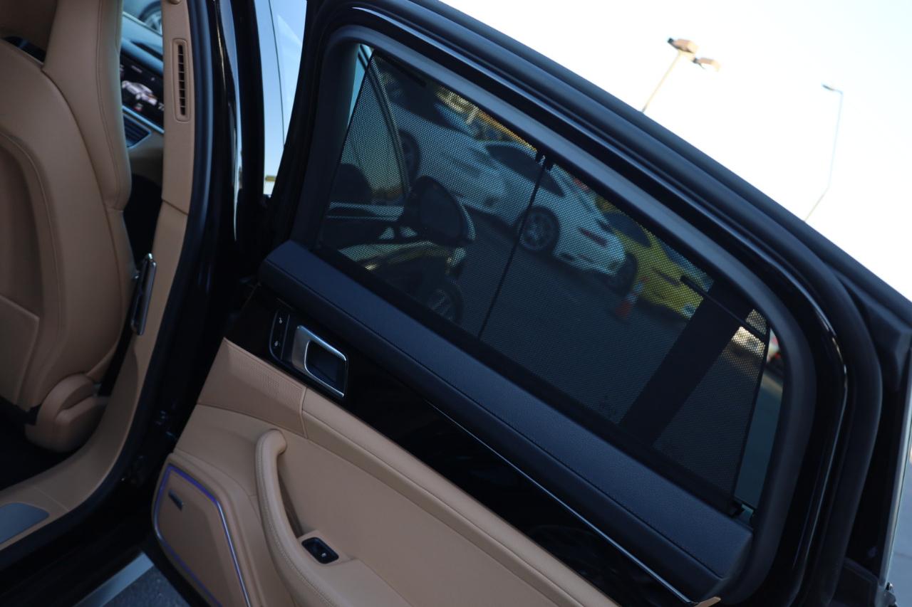 Porsche Panamera 4dr HB 2017