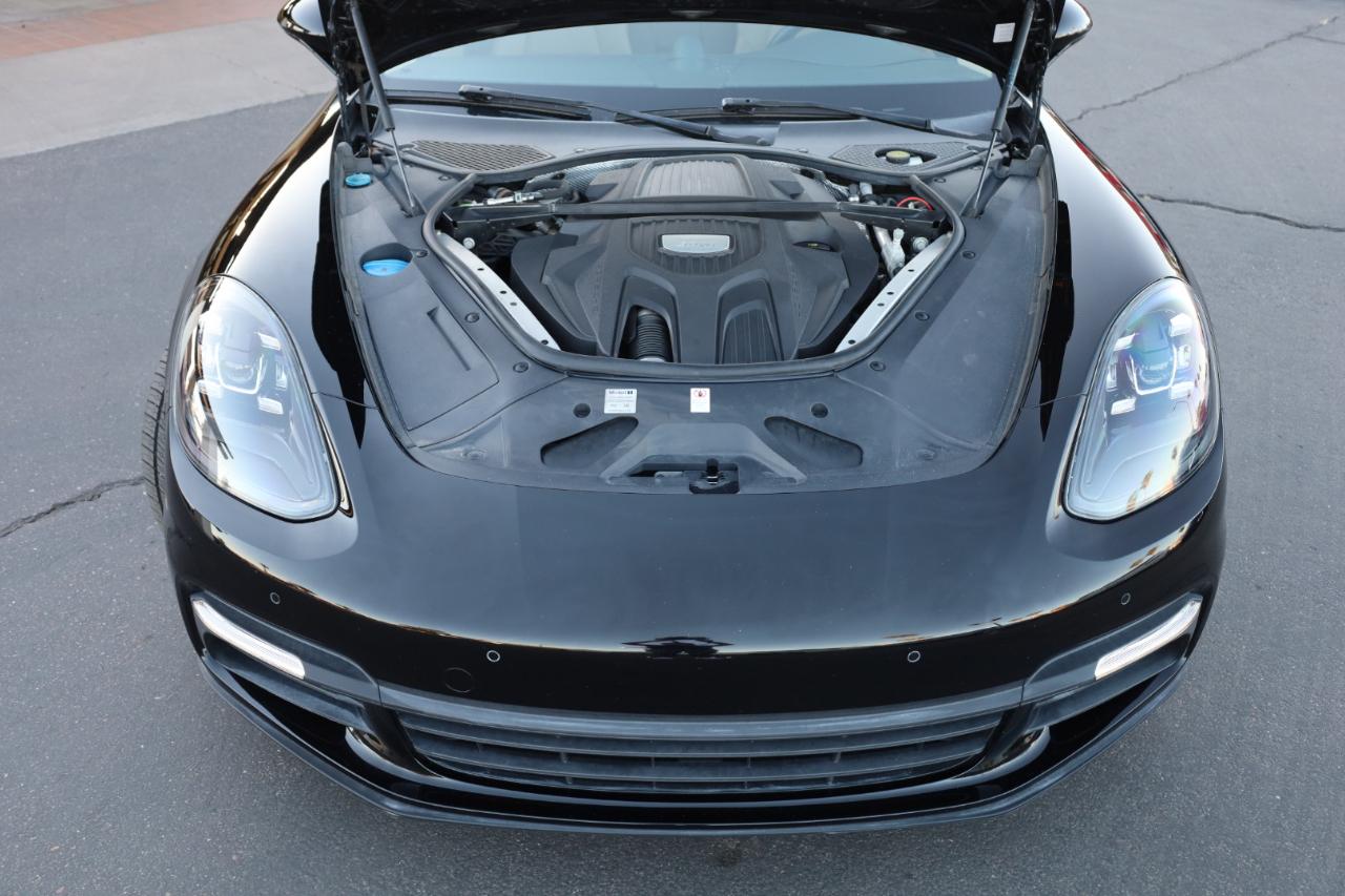 Porsche Panamera 4dr HB 2017