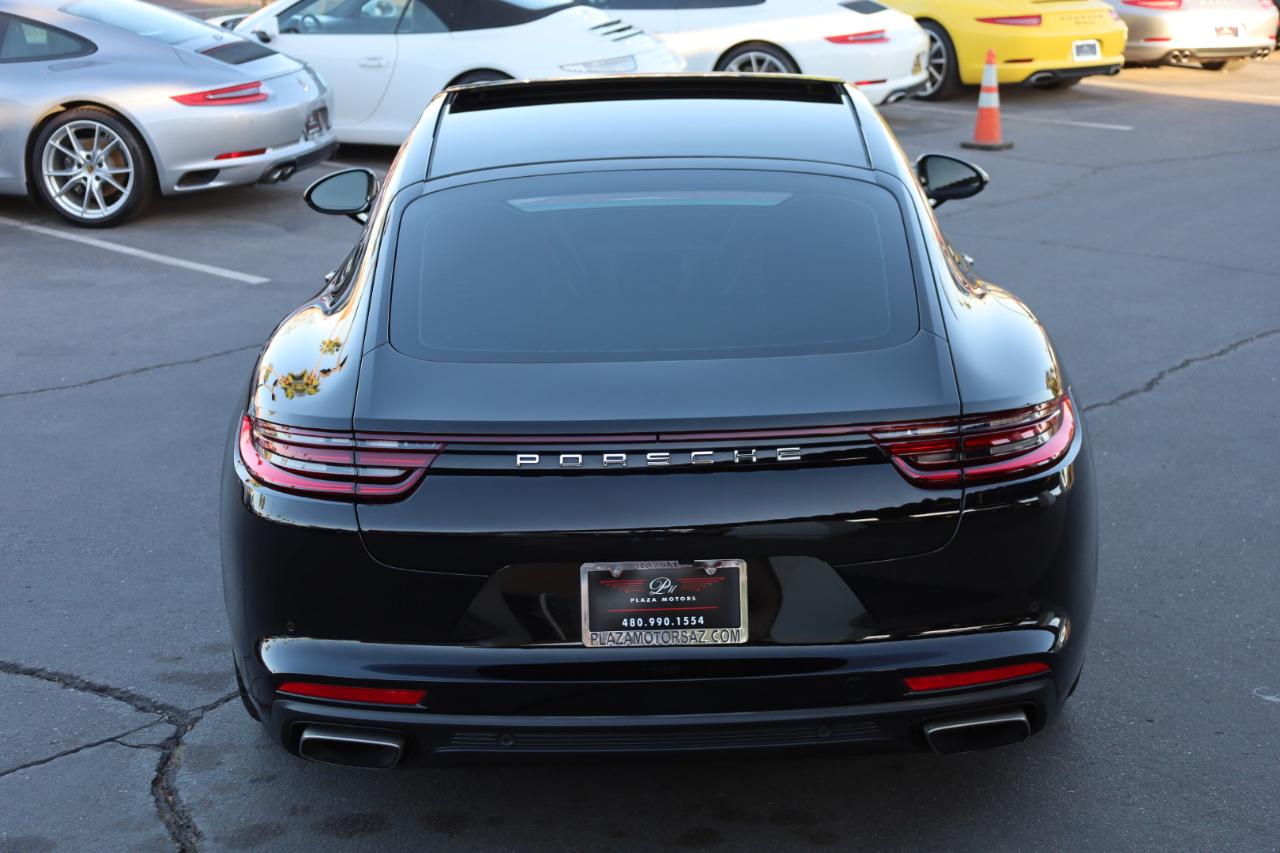 Porsche Panamera 4dr HB 2017
